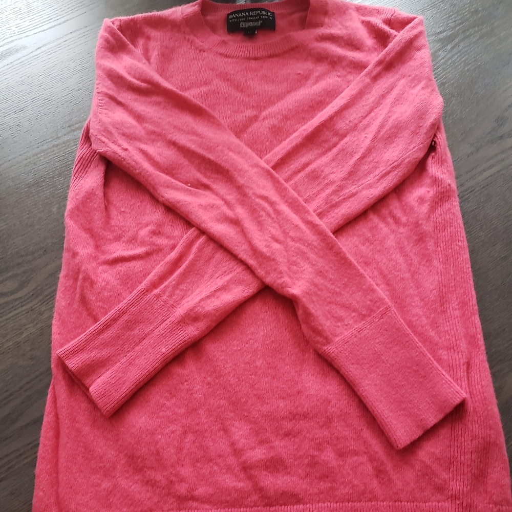 Banana Republic sweater